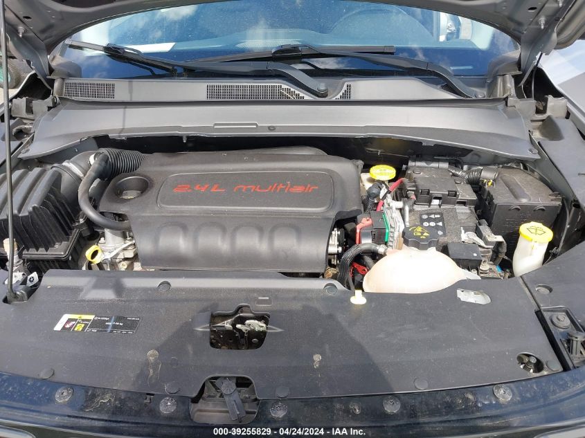 3C4NJDBB5JT259127 2018 Jeep Compass Latitude 4X4