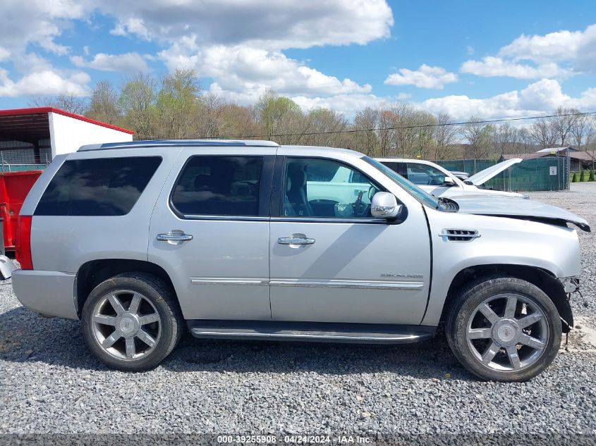 2010 Cadillac Escalade Luxury VIN: 1GYUKBEF1AR269054 Lot: 39255908