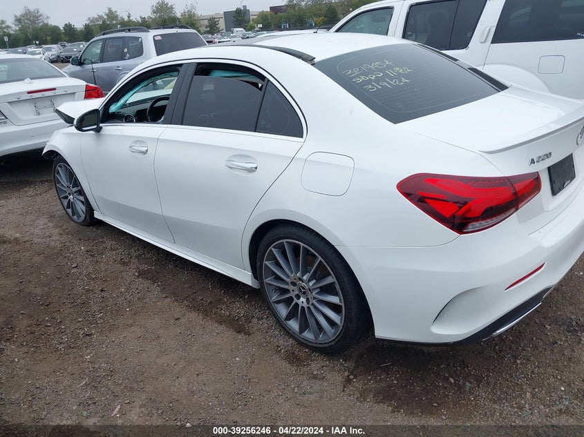 VIN WDD3G4EB4KW005458 2019 MERCEDES-BENZ A 220
