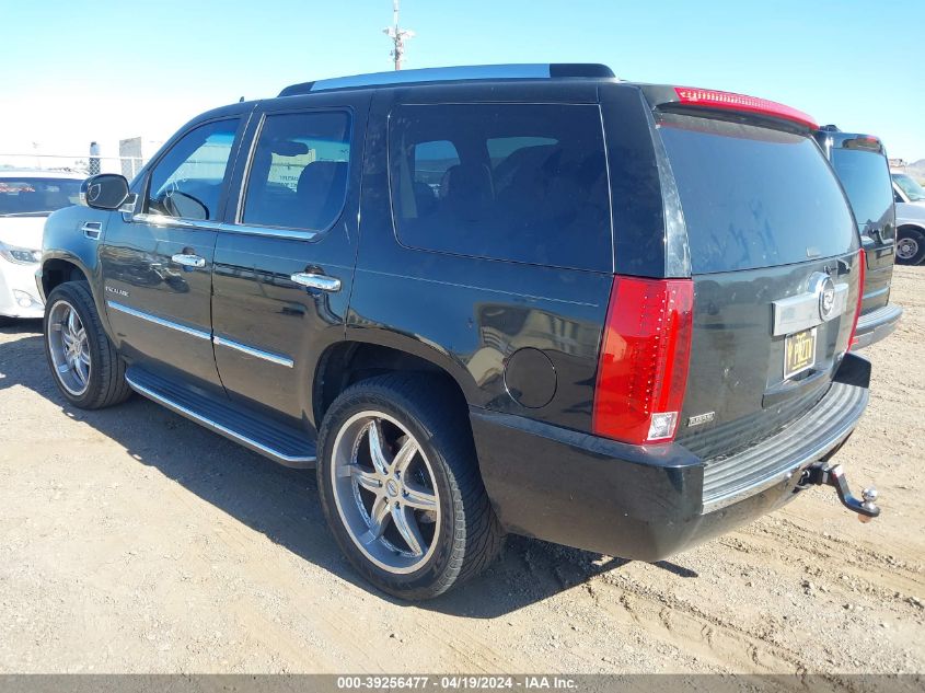 2010 Cadillac Escalade Luxury VIN: 1GYUCBEF3AR122327 Lot: 39256477