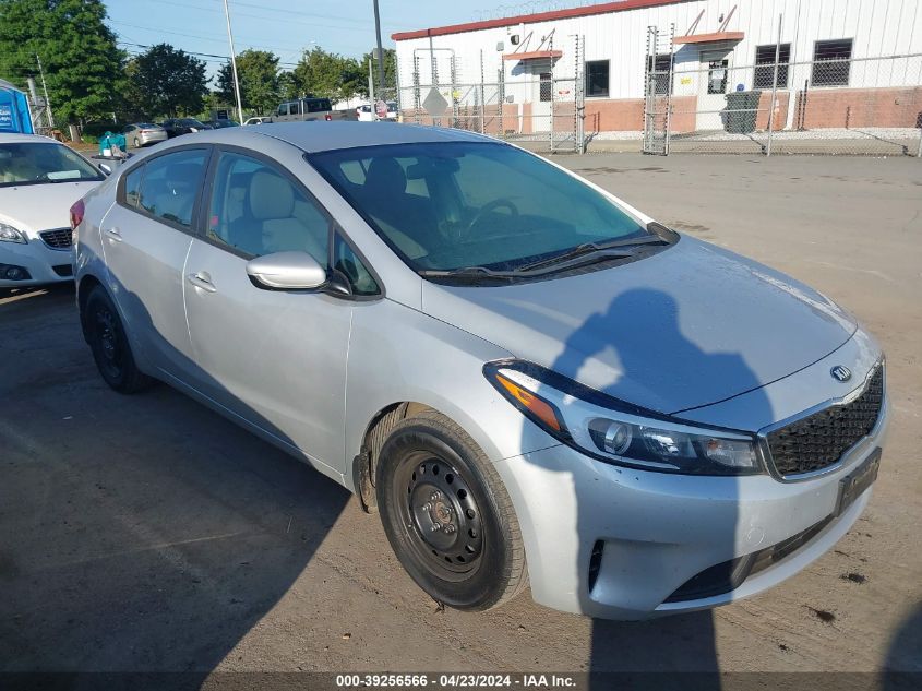 3KPFK4A72JE212561 | 2018 KIA FORTE