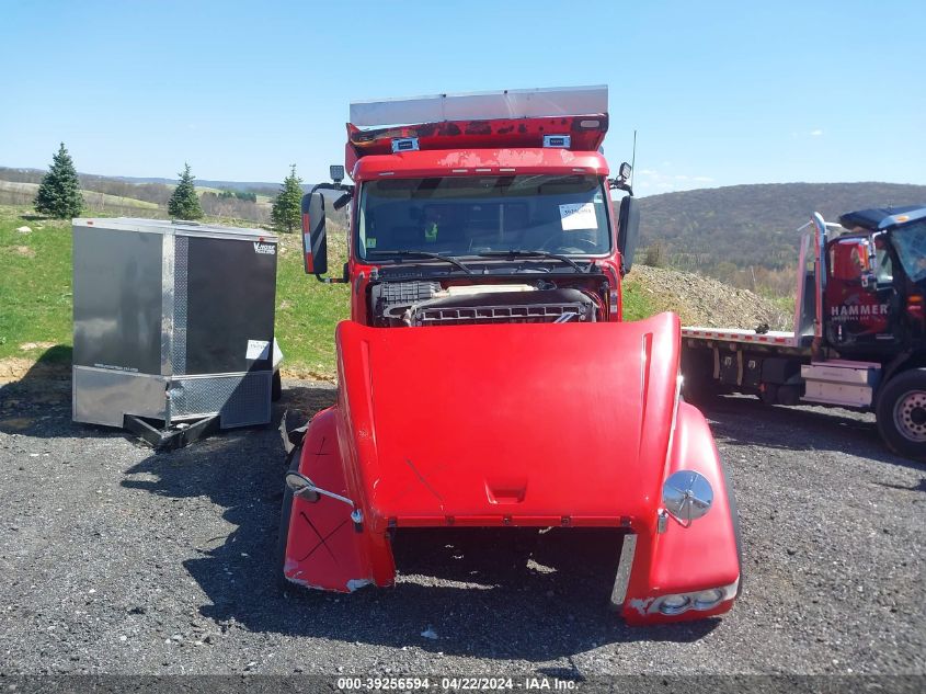 2016 Volvo Vhd VIN: 4V5K99EJ9GN946485 Lot: 39256594