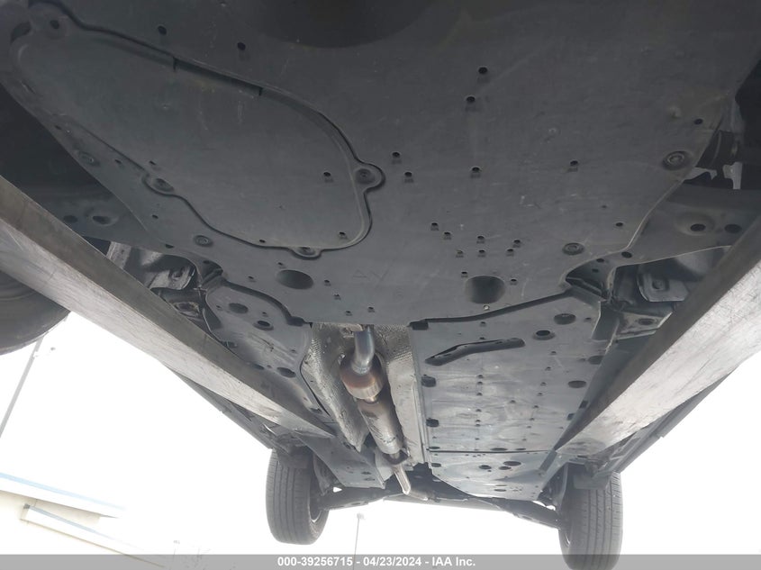 2019 TOYOTA RAV4 LE - JTMH1RFVXKD507412