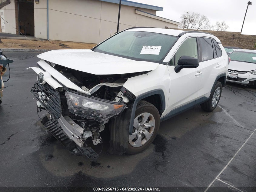 2019 TOYOTA RAV4 LE - JTMH1RFVXKD507412