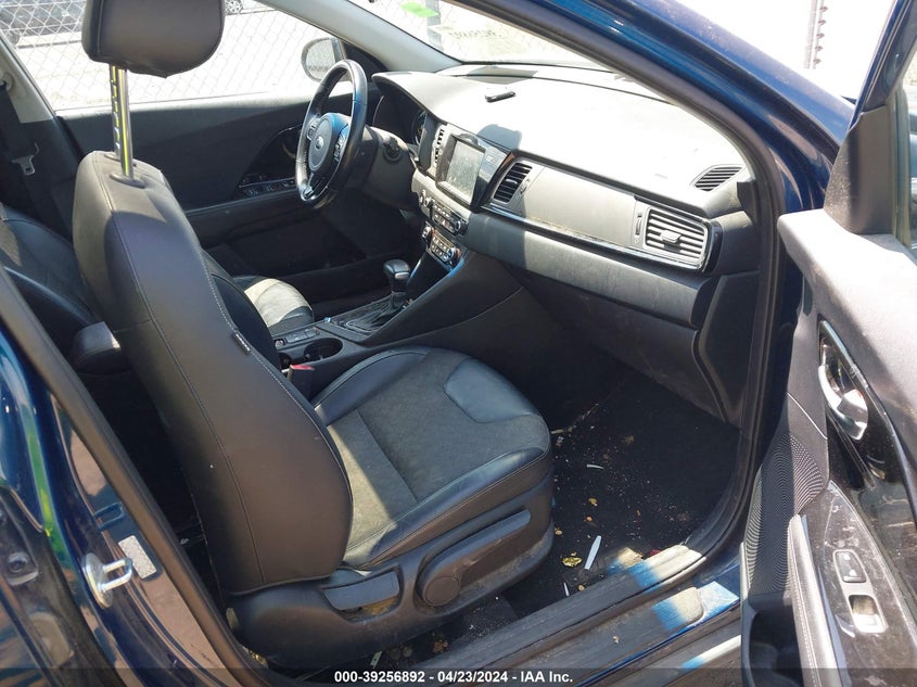 2017 Kia Niro Ex VIN: KNDCC3LC9H5038742 Lot: 39256892