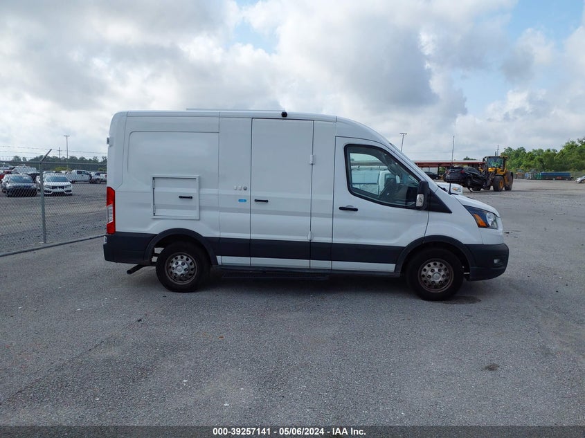 2022 Ford Transit-250 VIN: 1FTBR2C8XNKA81774 Lot: 39257141