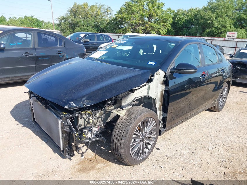 VIN 3KPF54AD1RE727155 2024 KIA FORTE GT LINE