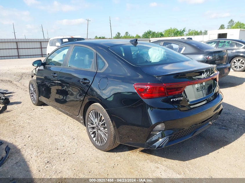 VIN 3KPF54AD1RE727155 2024 KIA FORTE GT LINE