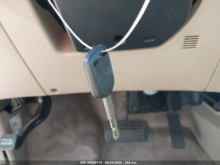 2004 Honda Odyssey Ex-L VIN: 5FNRL18044B059889 Lot: 39258119