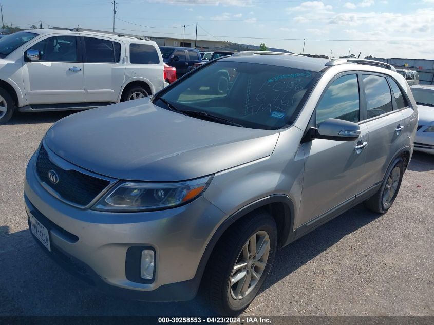 2015 KIA SORENTO LX - 5XYKT3A65FG566761