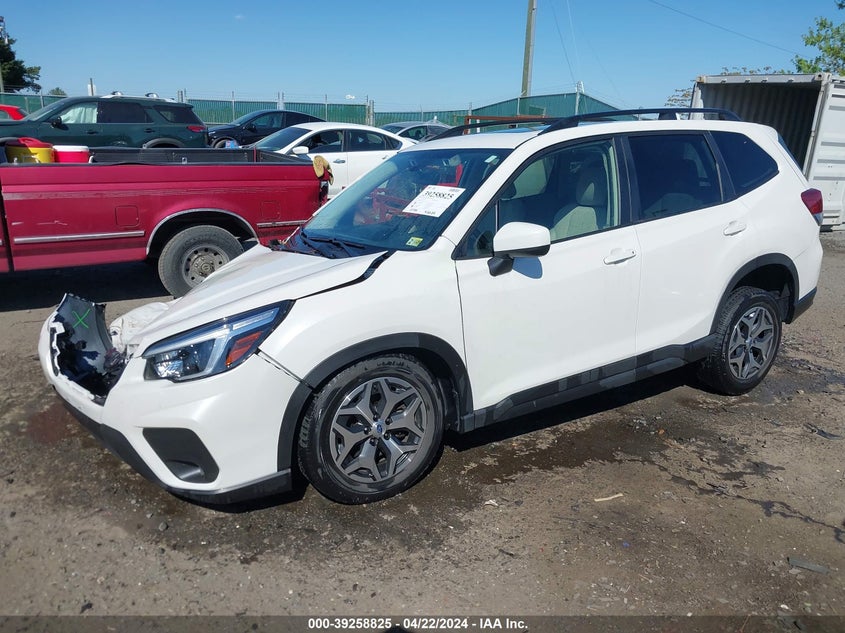 VIN JF2SKAJC3MH478181 2021 SUBARU FORESTER PREMIUM