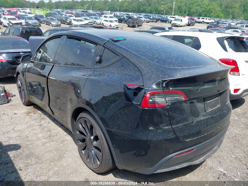 2022 Tesla Model Y Performance Dual Motor All-Wheel Drive VIN: 7SAYGDEF1NF531416 Lot: 39258839