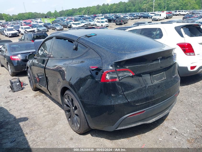 2022 Tesla Model Y Performance Dual Motor All-Wheel Drive VIN: 7SAYGDEF1NF531416 Lot: 39258839