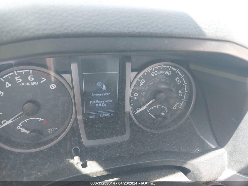VIN 3TMDZ5BN1JM043306 2018 TOYOTA TACOMA TRD OFF ROAD