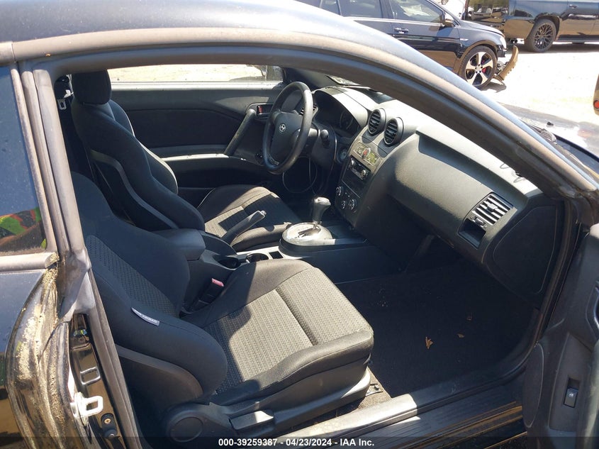 2008 Hyundai Tiburon Gs VIN: KMHHM66D18U292035 Lot: 39259387