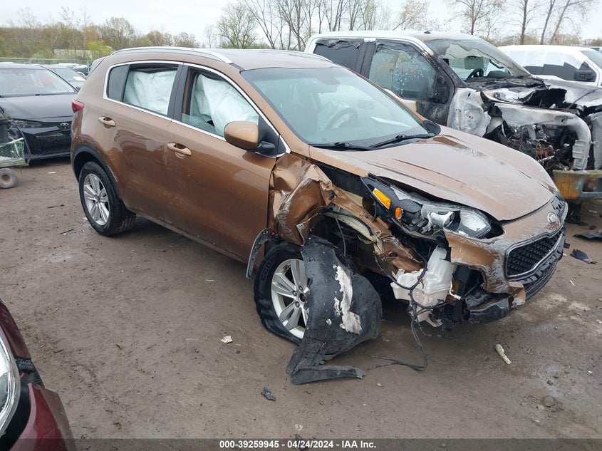 VIN KNDPMCAC8J7393638 2018 KIA SPORTAGE LX