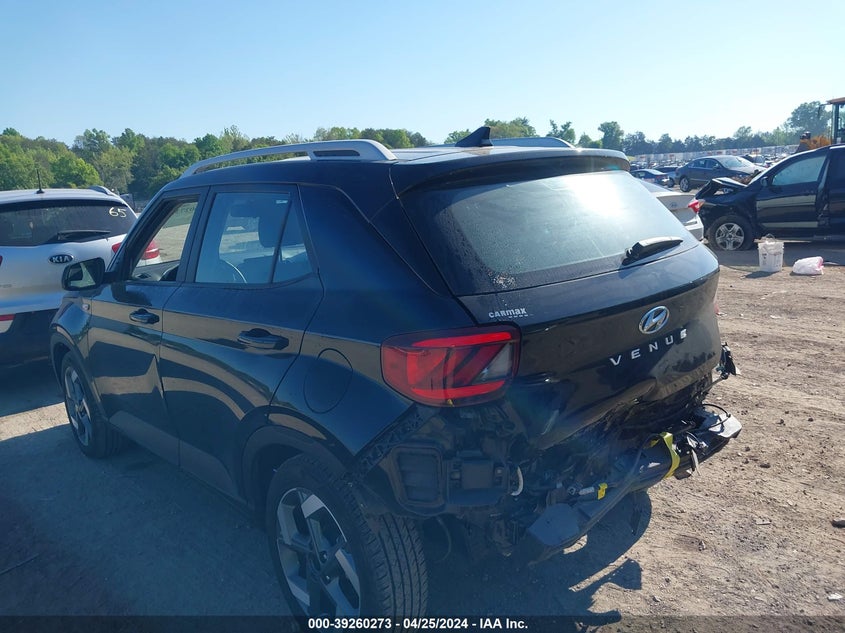 2022 Hyundai Venue Sel VIN: KMHRC8A30NU134640 Lot: 39260273
