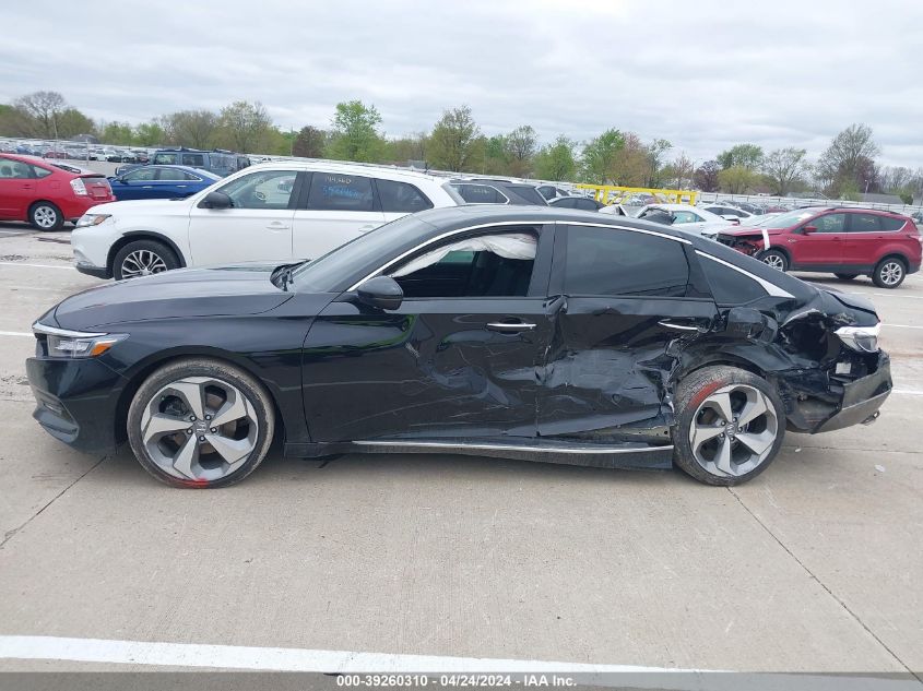 2018 Honda Accord Touring 2.0T VIN: 1HGCV2F99JA001838 Lot: 39260310