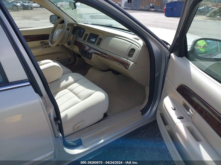 2006 Mercury Grand Marquis Gs VIN: 2MEFM74W86X604121 Lot: 39260670