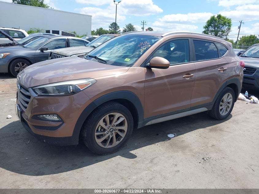 2017 HYUNDAI TUCSON SE - KM8J33A48HU260726