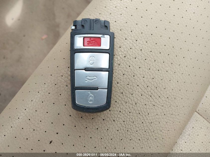 2008 Volkswagen Passat Komfort VIN: WVWAK73C08P046931 Lot: 39261011