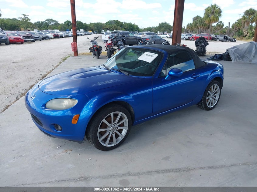 2006 Mazda Mx-5 Sport VIN: JM1NC25F460117725 Lot: 39261062