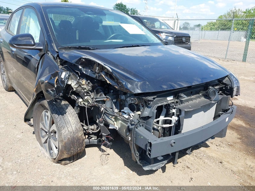 VIN 3KPA24AD5NE464617 2022 KIA RIO S