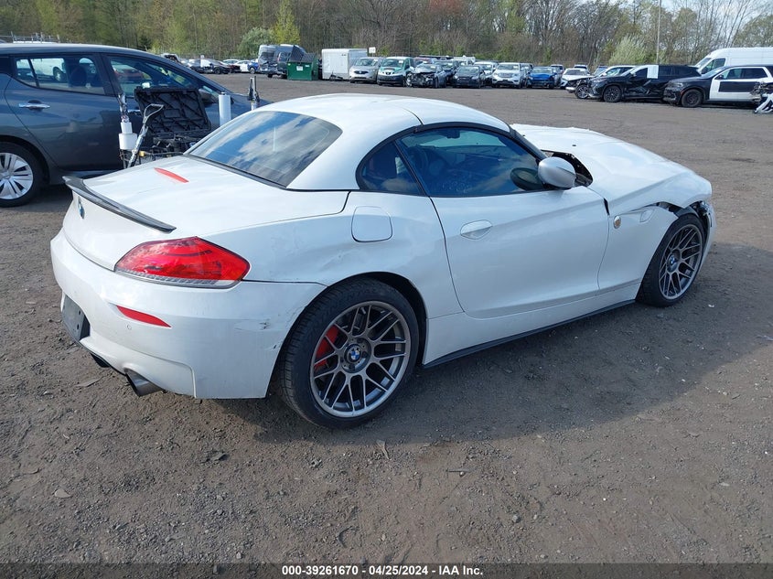 2011 BMW Z4 Sdrive35Is VIN: WBALM1C52BE393727 Lot: 39261670