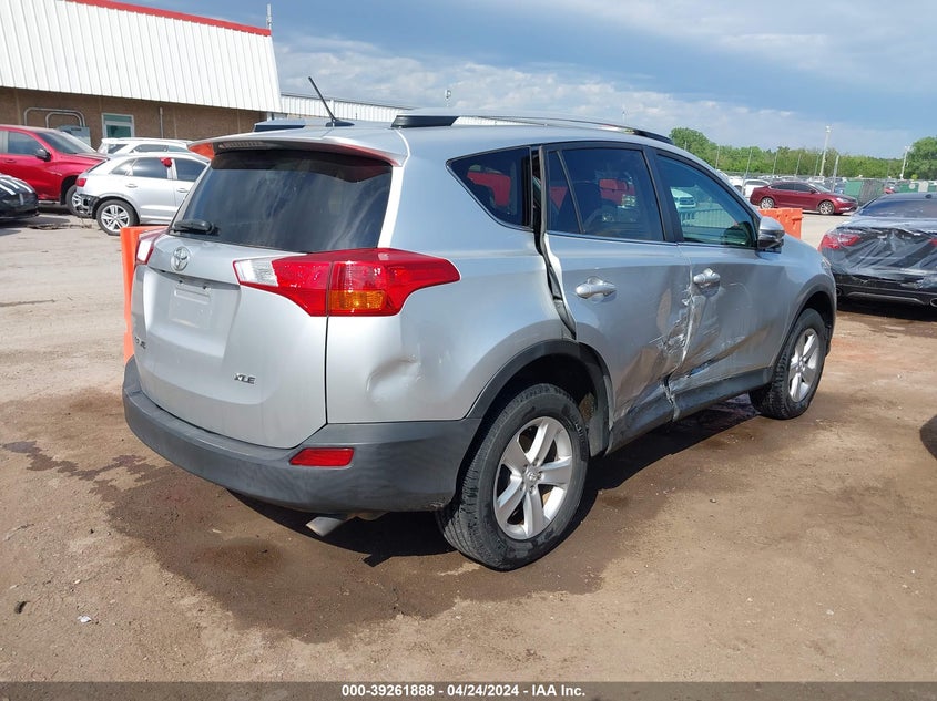 2014 TOYOTA RAV4 XLE - 2T3WFREV7EW086590