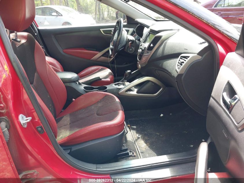 2012 Hyundai Veloster Base W/Red/Black VIN: KMHTC6AD3CU079181 Lot: 39262313