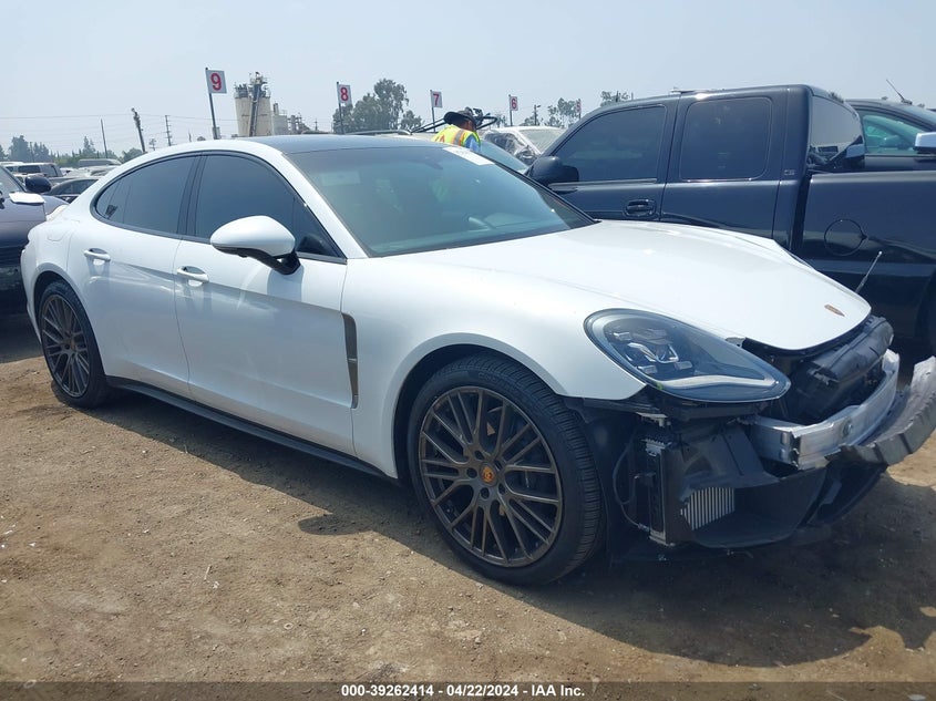 PORSCHE PANAMERA 4/4 PLATINUM EDITION/PLATINUM EDITION 2023