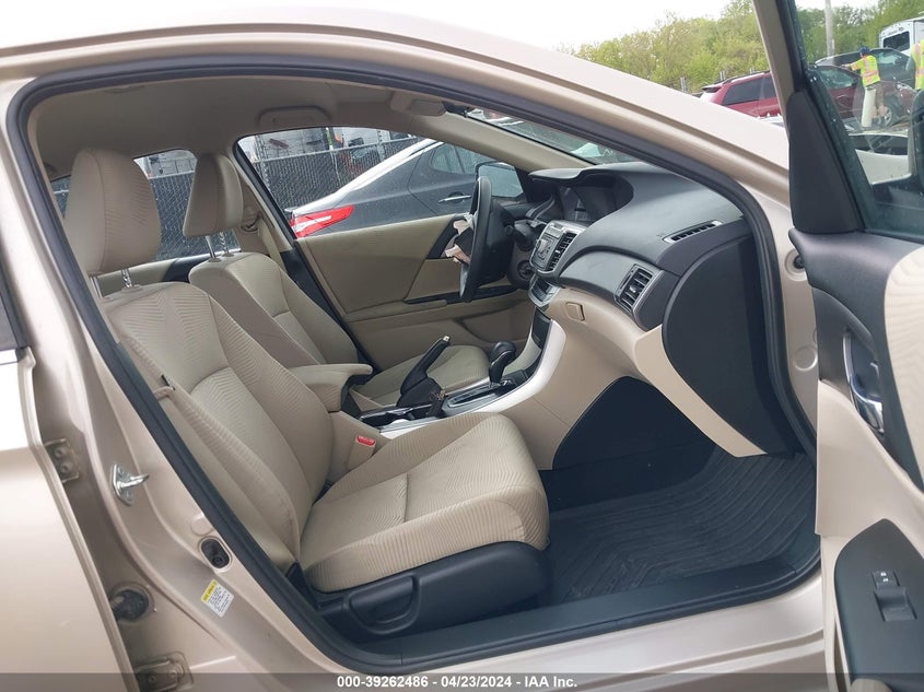 2015 HONDA ACCORD VIN: 1HGCR2F36FA156869
