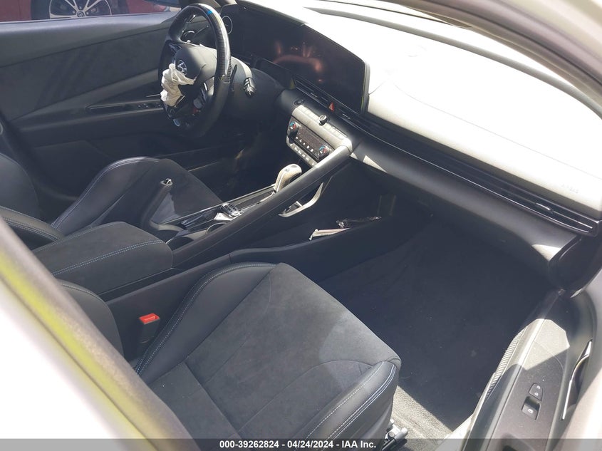 2022 Hyundai Elantra N VIN: KMHLW4AK4NU008326 Lot: 39262824