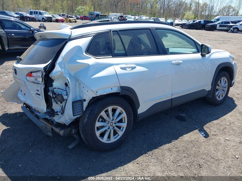 2022 Toyota Corolla Cross Le VIN: 7MUCAABG1NV019614 Lot: 39262853