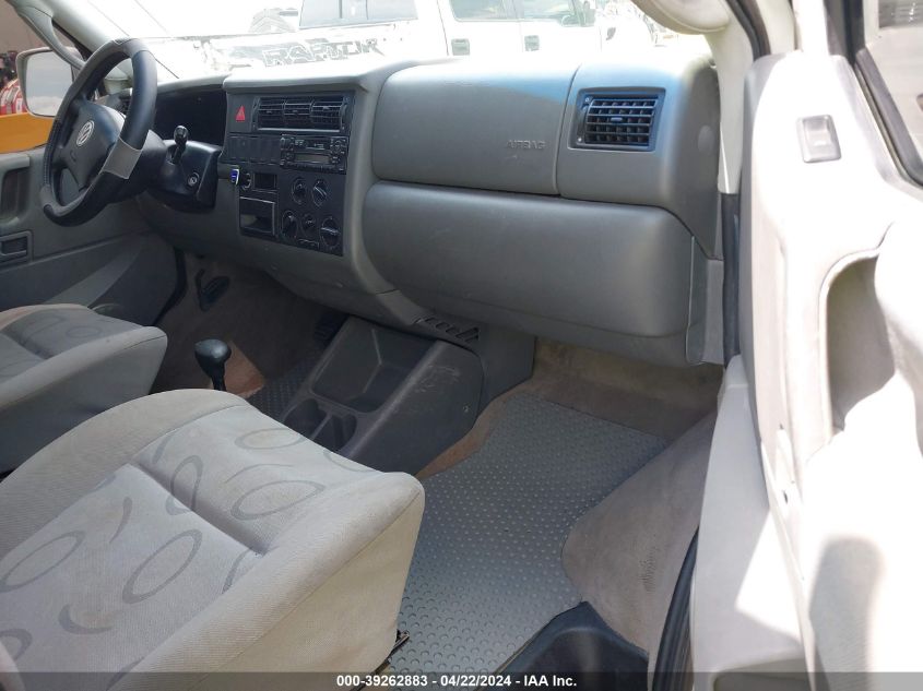 2003 Volkswagen Eurovan Mv VIN: WV2EB47003H000892 Lot: 39262883