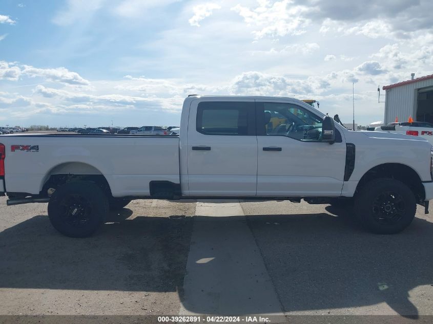 2024 Ford F-350 King Ranch/Lariat/Platinum/Xl/Xlt VIN: 1FT8W3BN0RED24284 Lot: 39262891