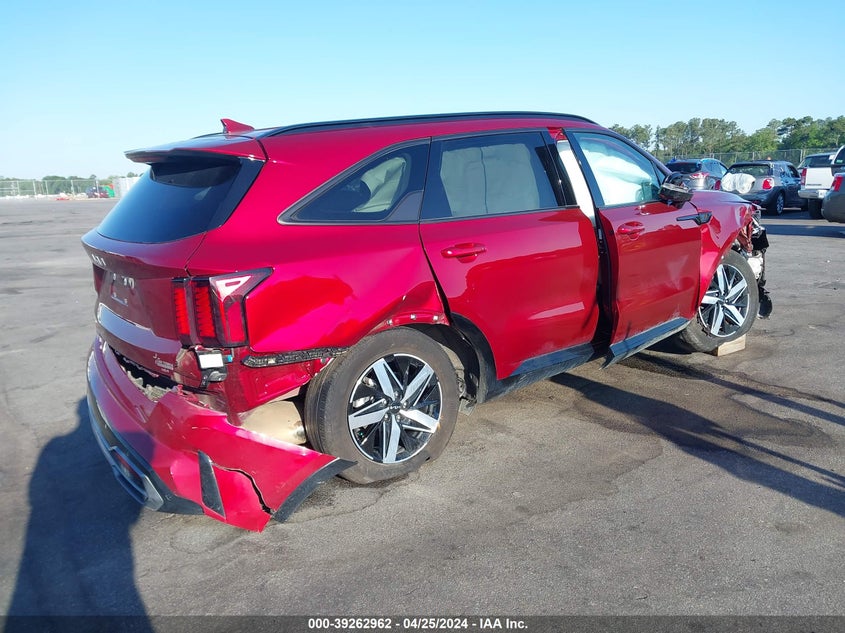VIN 5XYRL4LC5PG201070 2023 KIA SORENTO S