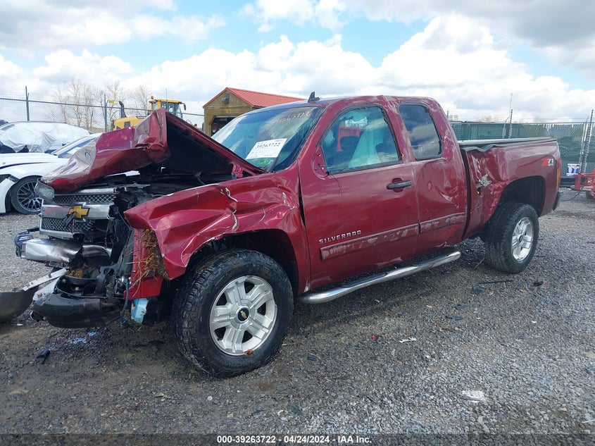 2013 CHEVROLET SILVERADO 1500 LT - 1GCRKSE78DZ227649