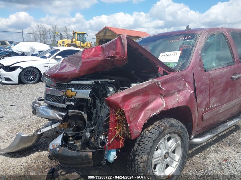 2013 CHEVROLET SILVERADO 1500 LT - 1GCRKSE78DZ227649