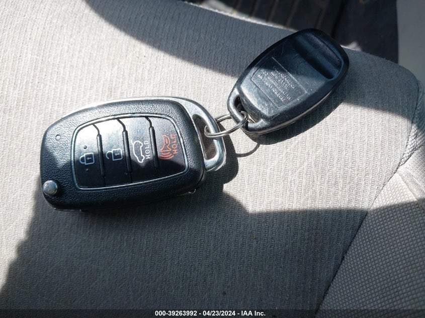 2018 HYUNDAI TUCSON SEL - KM8J3CA48JU731585