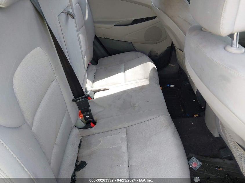 2018 HYUNDAI TUCSON SEL - KM8J3CA48JU731585