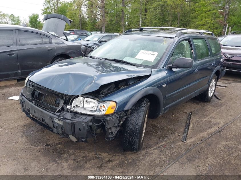 2005 Volvo Xc70 2.5T Awd VIN: YV1SZ592851186978 Lot: 39264108