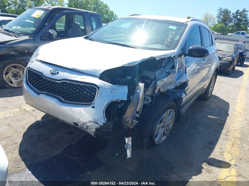 VIN KNDPMCAC8H7171238 2017 KIA SPORTAGE LX