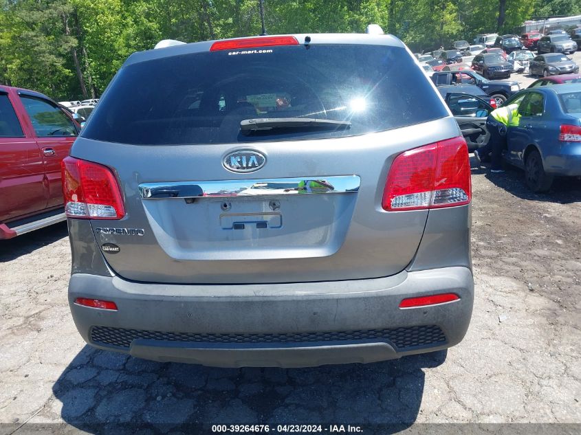 2013 KIA SORENTO LX - 5XYKT4A21DG422981