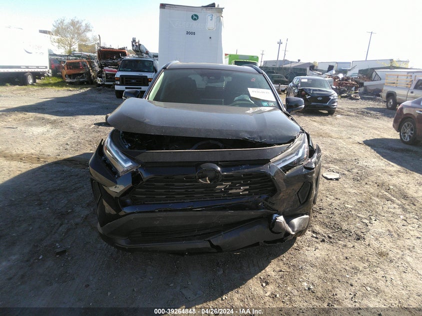 2024 TOYOTA RAV4 XLE/XLE PREMIUM - 2T3P1RFV1RC405474