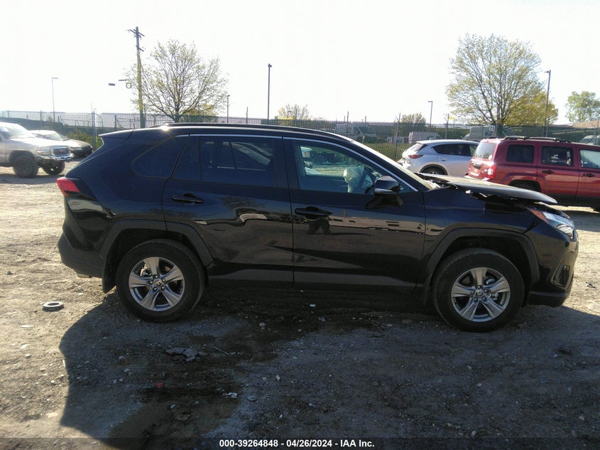 2024 TOYOTA RAV4 XLE/XLE PREMIUM - 2T3P1RFV1RC405474