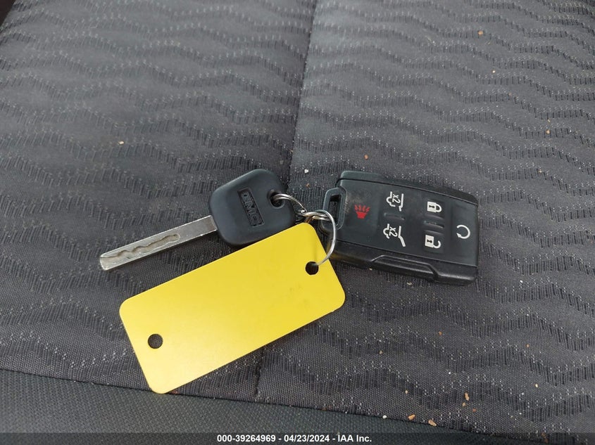 2016 GMC YUKON SLE - 1GKS1AKC4GR428179