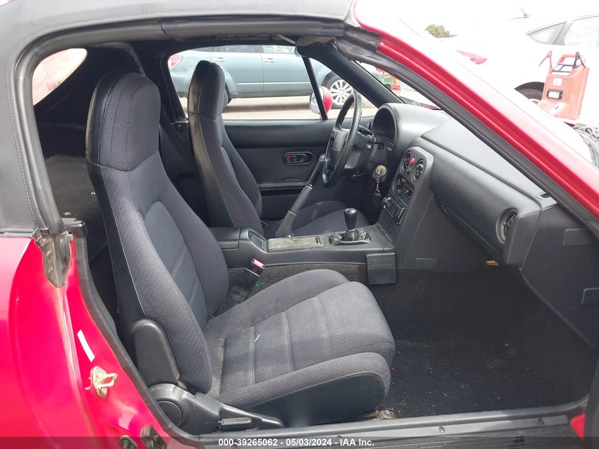 1992 Mazda Mx-5 Miata VIN: JM1NA3515N0328429 Lot: 39265062