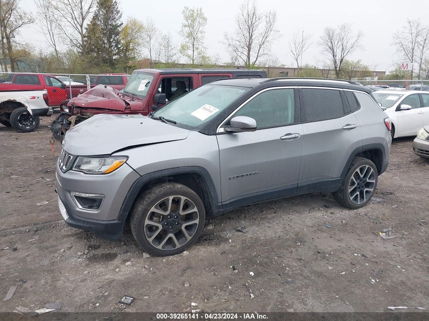 VIN 3C4NJDCB2JT104369 2018 JEEP COMPASS LIMITED 4X4