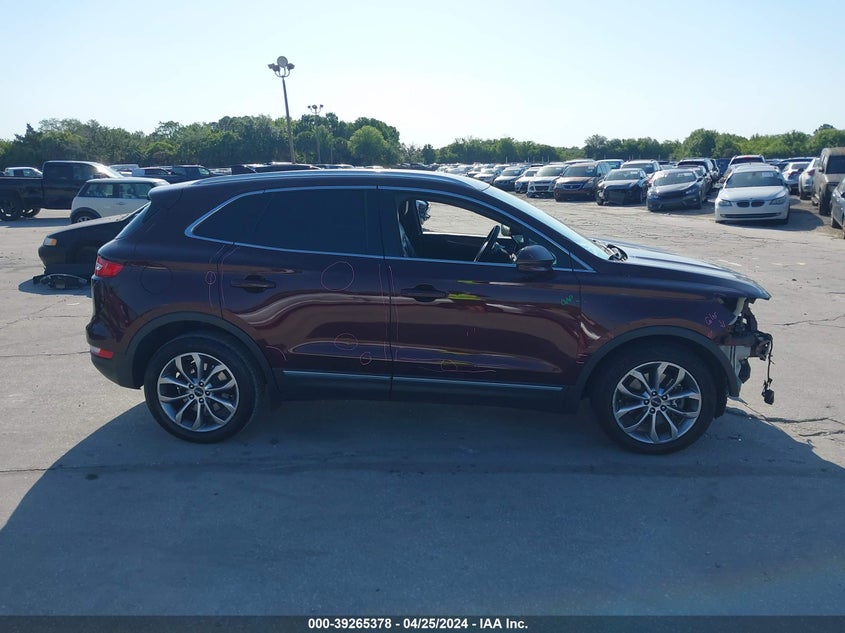 2017 LINCOLN MKC SELECT - 5LMCJ2C93HUL50333